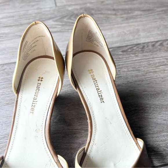 Naturalizer Ombre Beige Patent  Leather Wedge Heel Open Toe Pump - Picture 5 of 13